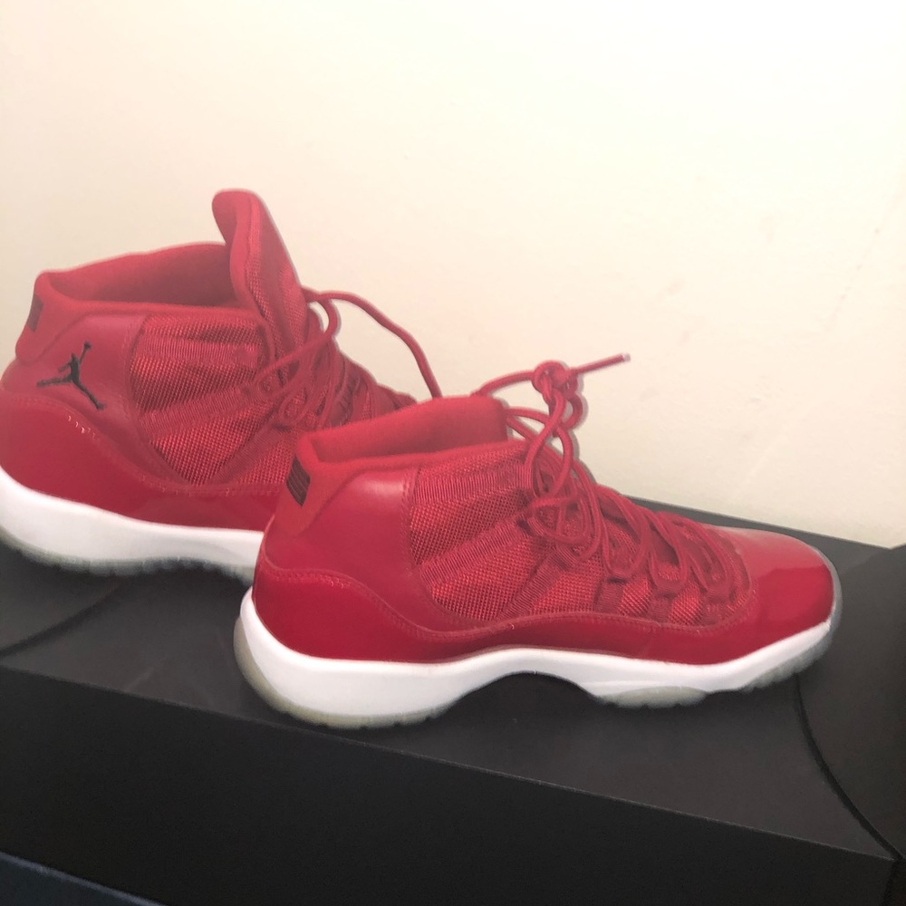 Jordan 11 Retro- Win Like 96